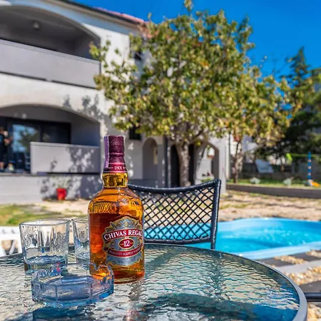 4 Bedroom Stunning In * Privlaka (Zadar)