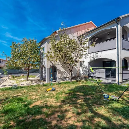 4 Bedroom Stunning In Privlaka (Zadar)