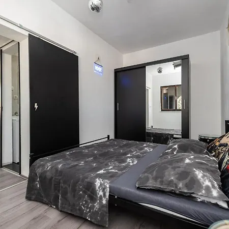 4 Bedroom Stunning In * Privlaka (Zadar)